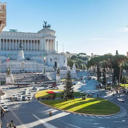 Piazza Venezia White Apartament
