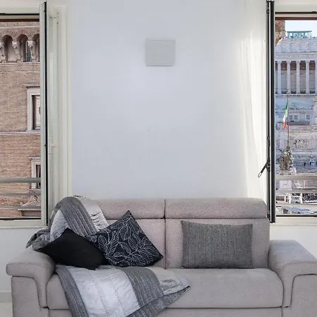 Piazza Venezia White Apartament