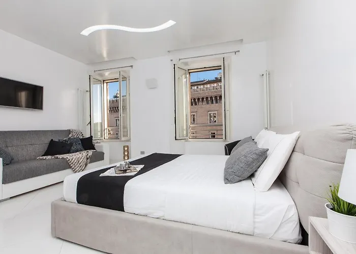 Piazza Venezia White Apartmán *