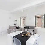 アパート Piazza Venezia White ローマ
